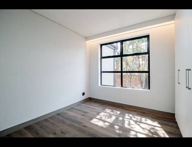 3 BEDROOM FREESTANDING FOR SALE IN LYNNWOOD